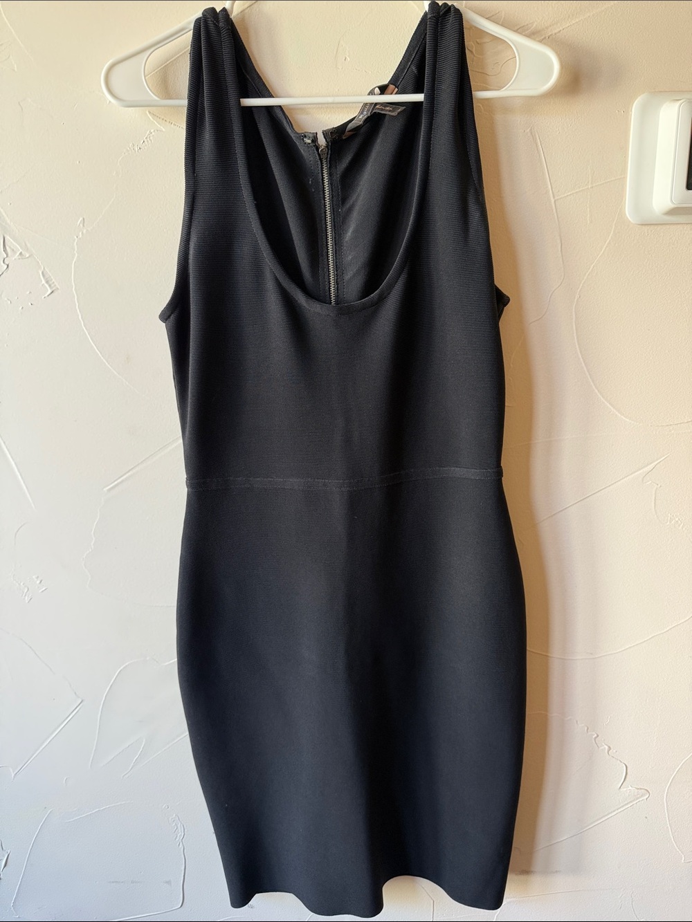 BCBGMaxAzria Black Sleeveless Scoop-Neck Mini Dress